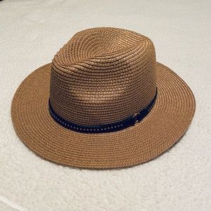 Fedora hat